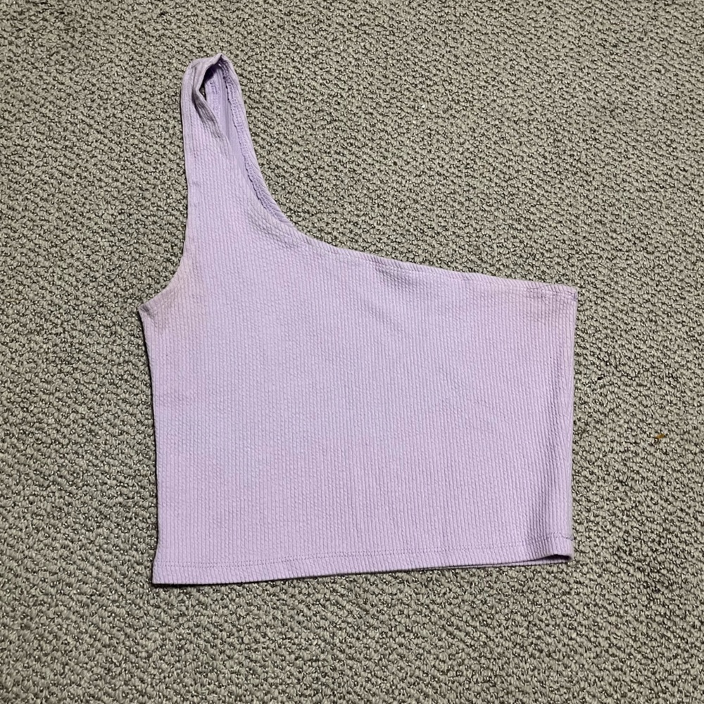 Lilac one shoulder tank top